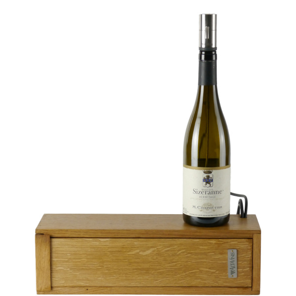 Weinspender eine Flasche