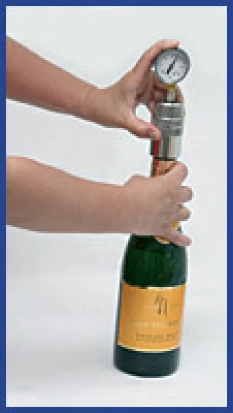 Champagner Druck prüfen